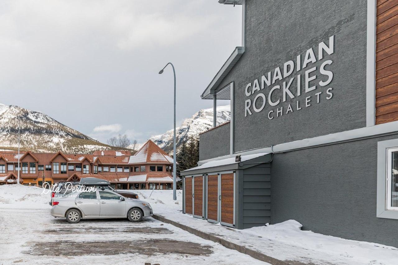 Canadian Rockies Chalets Canmore Exterior foto